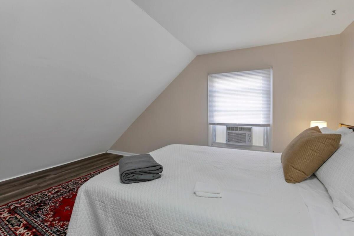 Housepitality - West Side - 6 Bedroom 2 Ba * Columbus
