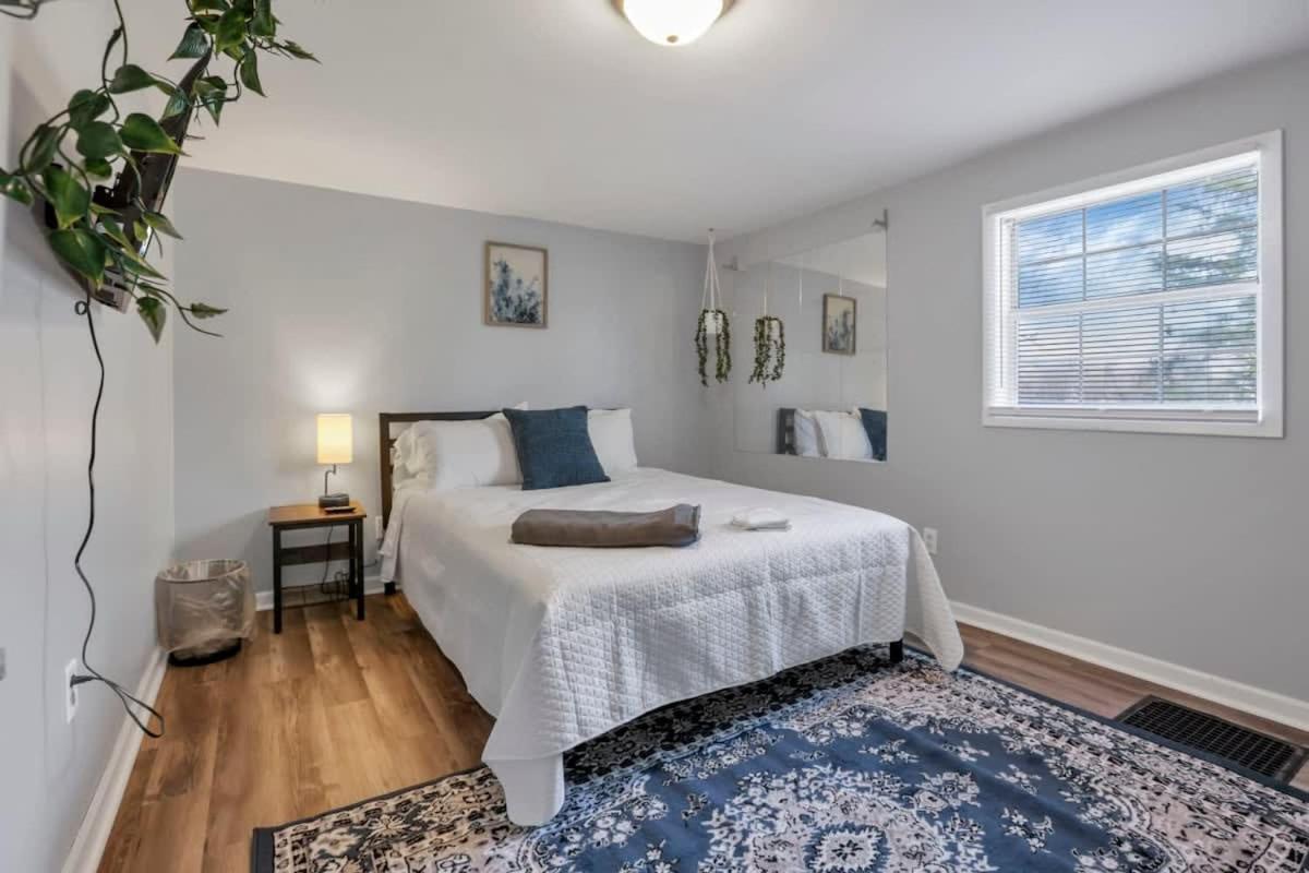 Holiday home Housepitality - West Side - 6 Bedroom 2 Ba Columbus